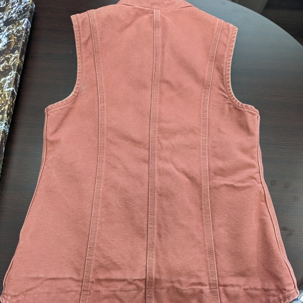 Carhartt Beige Vest with Maroon Accents - Picture 3 of 6